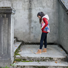 load image into gallery viewer, smol | M